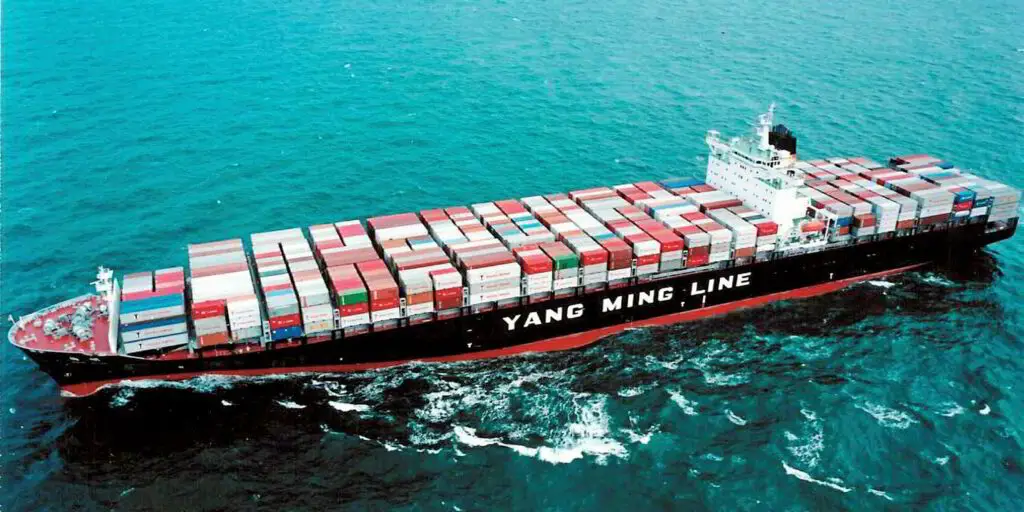 Yang Ming containerlift