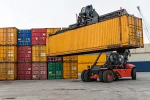 shipping containers form Containerlift